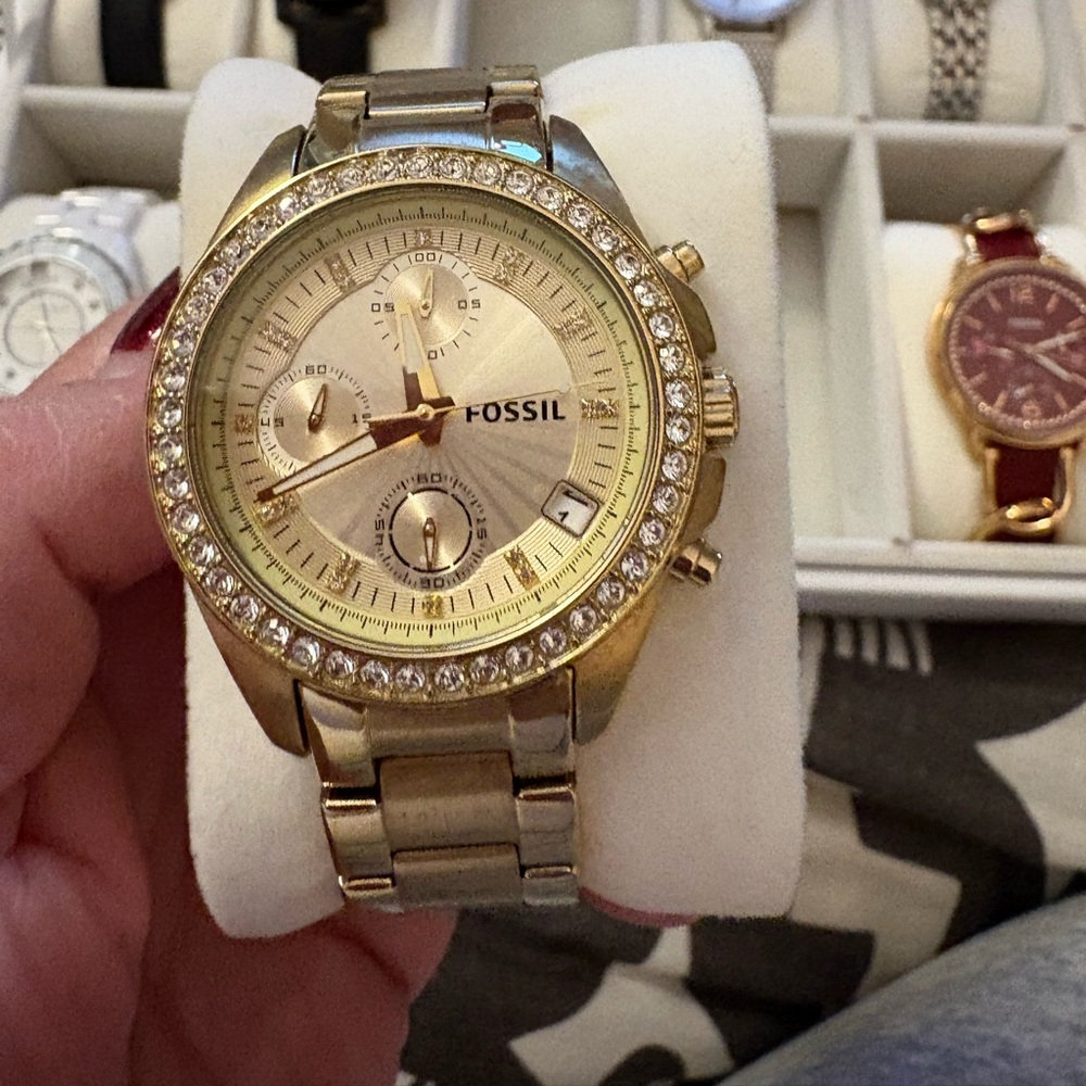 Ladies 💖 Fossil Watch 💐
🎉CLEARANCE PRICE 🎉